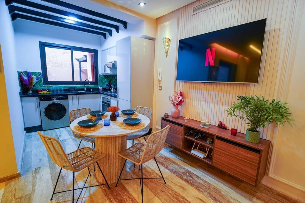 Appartement Darsublime Au Coeur De Marrakech Jacuzzi Prive Marrakesh